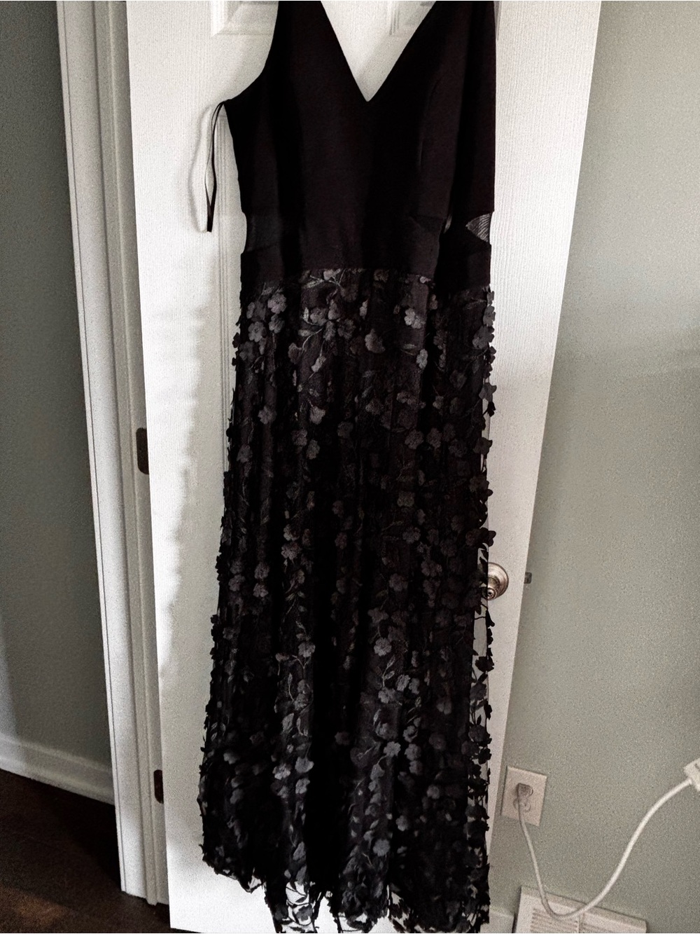 Nordstrom Black Floral Appliqué V-Neck Evening Dress